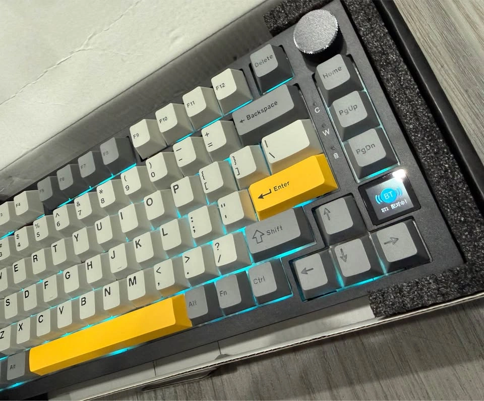 BRAND NEW AJAZZ AK820 PRO 75% Wireless Mechanical Keyboard - photo 2