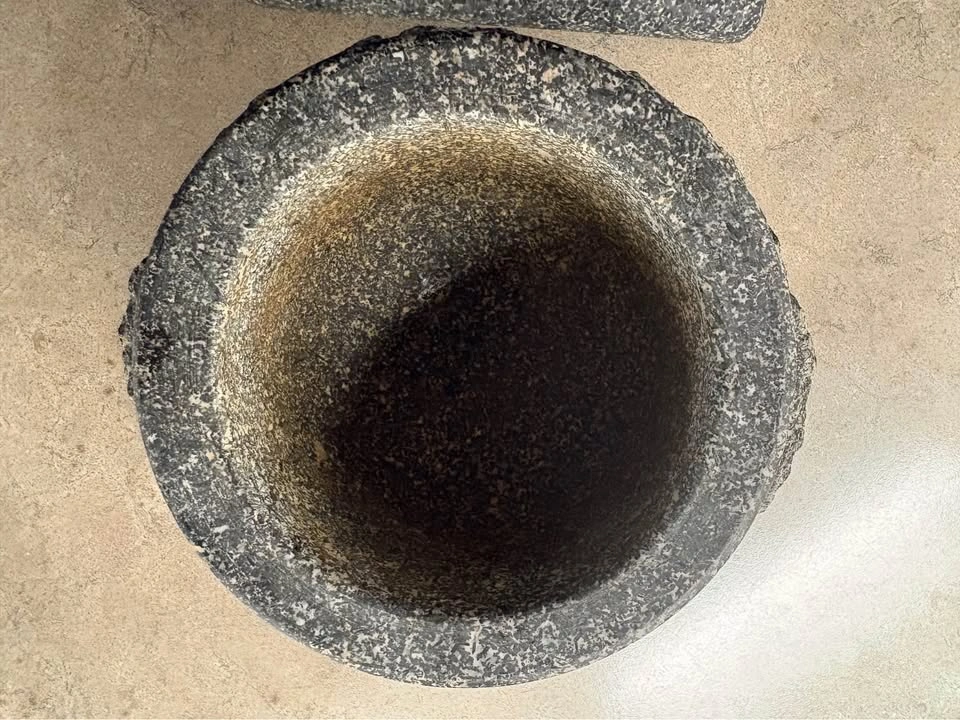 Vintage M.V. Trading 5.5” Solid Granite Mortar and Pestle Set - photo 5