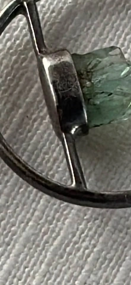 Artisan 925 Sterling Silver Raw Green Crystal Hoop Earrings - photo 3