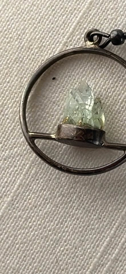 Artisan 925 Sterling Silver Raw Green Crystal Hoop Earrings - photo 4