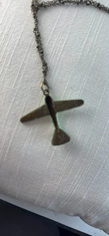 Custom Map Airplane Necklace – Vintage Boutique Travel Jewelry - photo 3