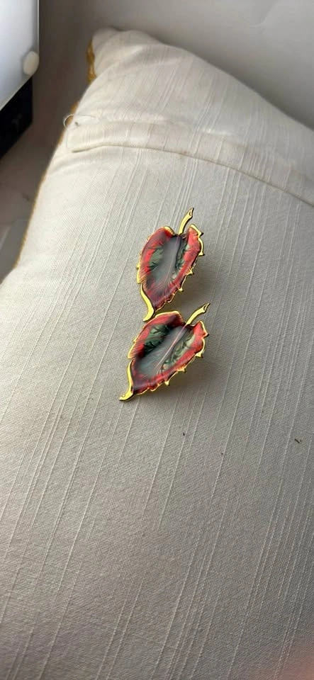 Vintage 1960s/1970s Enameled Copper Leaf Post Earrings