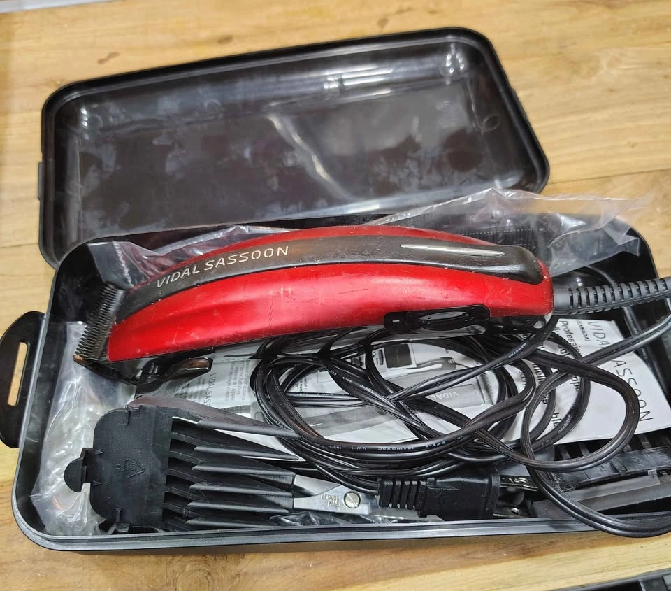VIDAL SASSOON HEAVY DUTY HAIR CLIPPER - photo 3