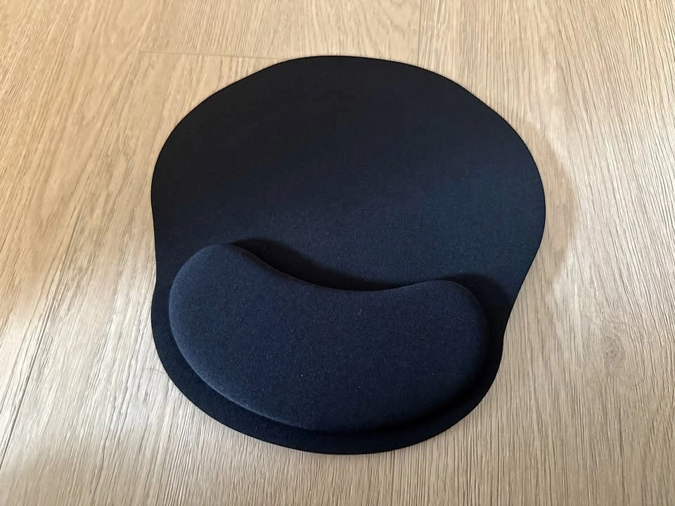 Black Mouse Pad
