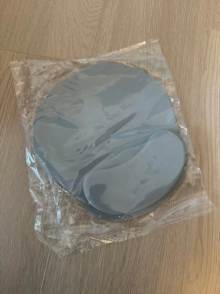 Black Mouse Pad - photo 4
