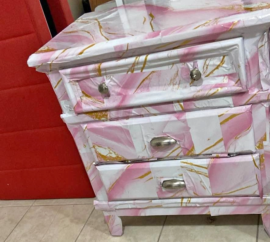 Pink Marble Pattern 3-Drawer Nightstand