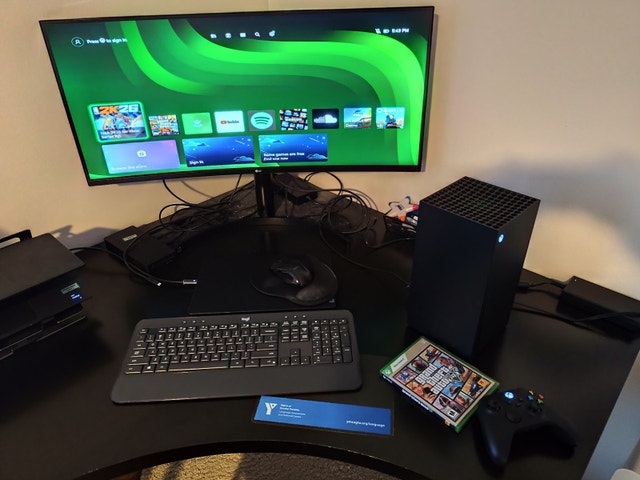 (Delivery) Xbox Series X 1TB w/games - photo 3