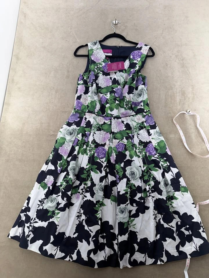 NWT Talbots x O, The Oprah Magazine Hydrangea Dress - Size 8 - photo 4