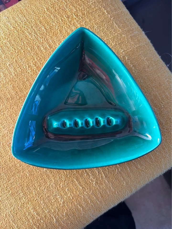 Vintage 1960s Mid-Century Modern California Pottery Ashtray - photo 5