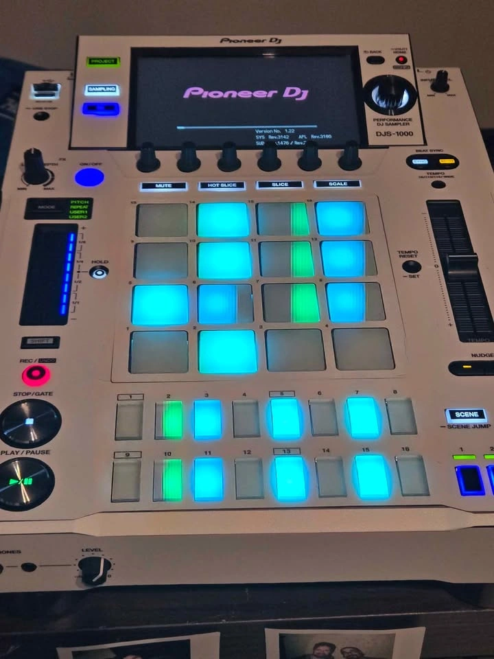 Pioneer DJS-1000 white - photo 3