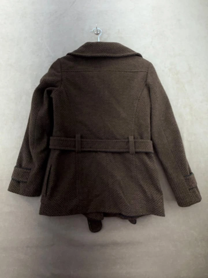 de.corp Brown Textured Belted Coat with Contrast Piping - Size 3 - photo 4