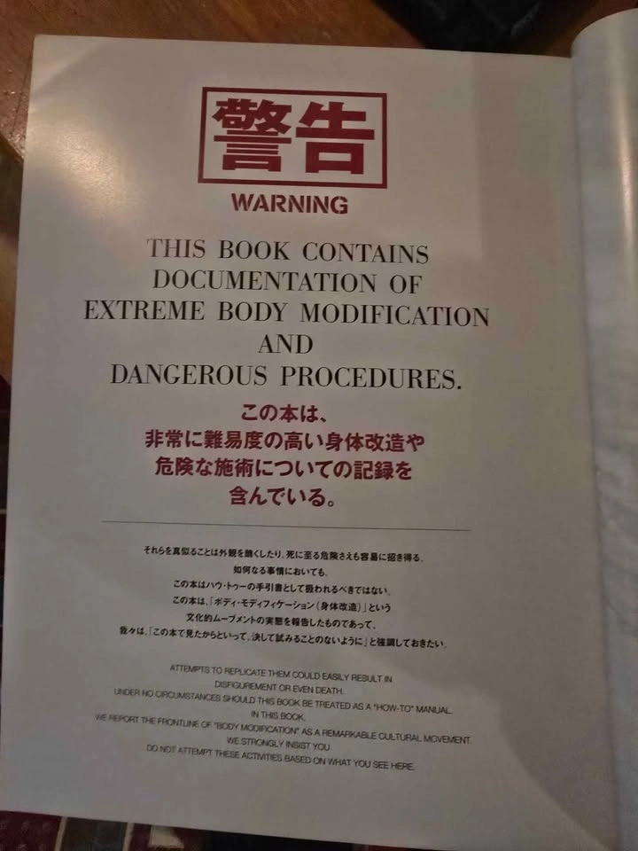 Revue hard-core japonaise BODY MODE COMPLETE BODY MODIFICATION M - photo 2