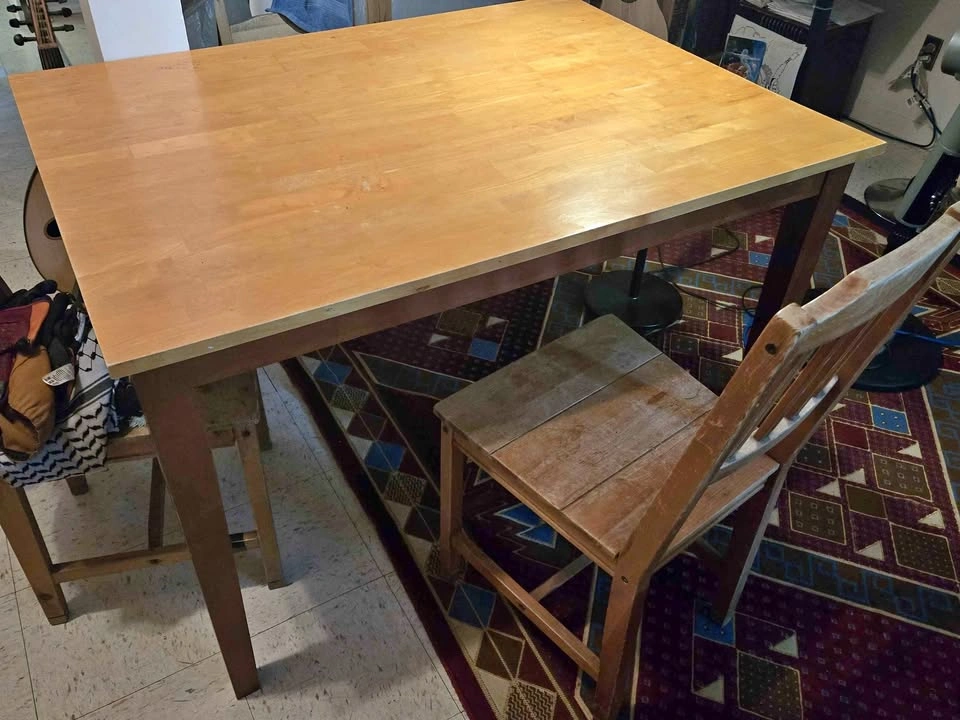 High Quality Wooden Table (36" x 48")