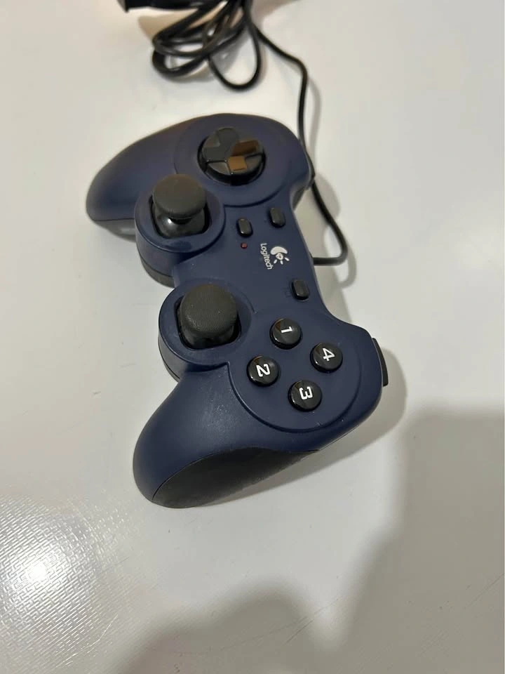 Logitech Dual Action USB Controller