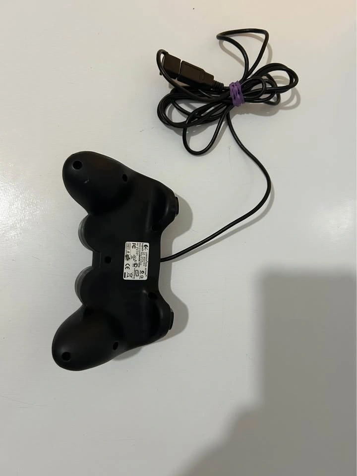 Logitech Dual Action USB Controller - photo 3