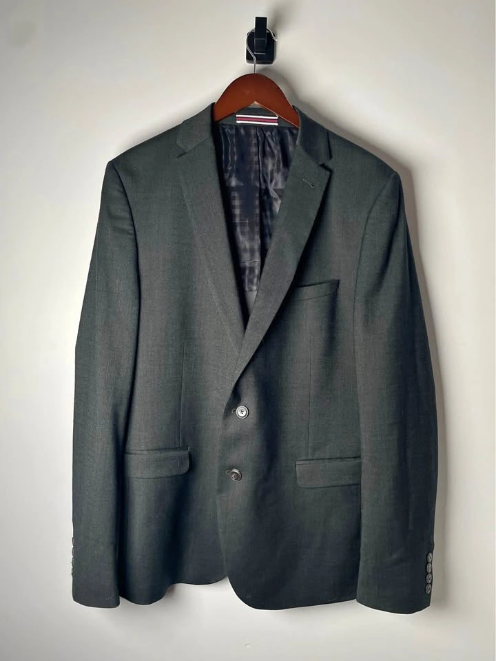 Ben Sherman Tailoring Men’s Forest Green Two-Button Blazer