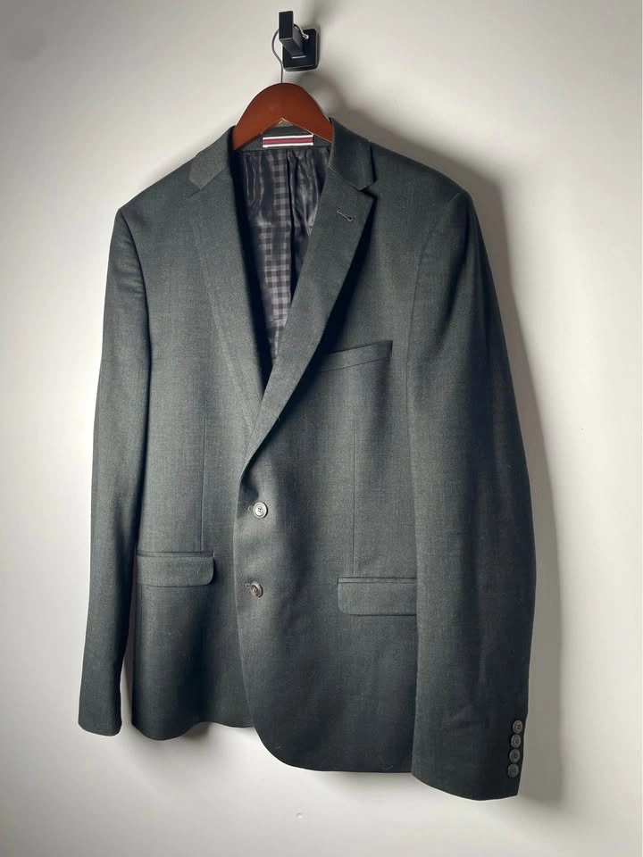 Ben Sherman Tailoring Men’s Forest Green Two-Button Blazer - photo 2