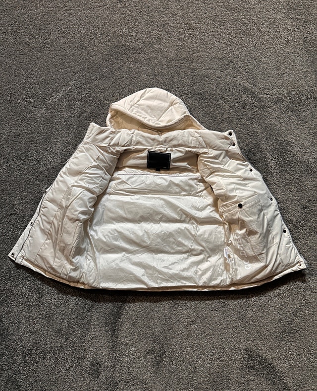 Point Zero Hooded Puffer Vest Size Medium - photo 4