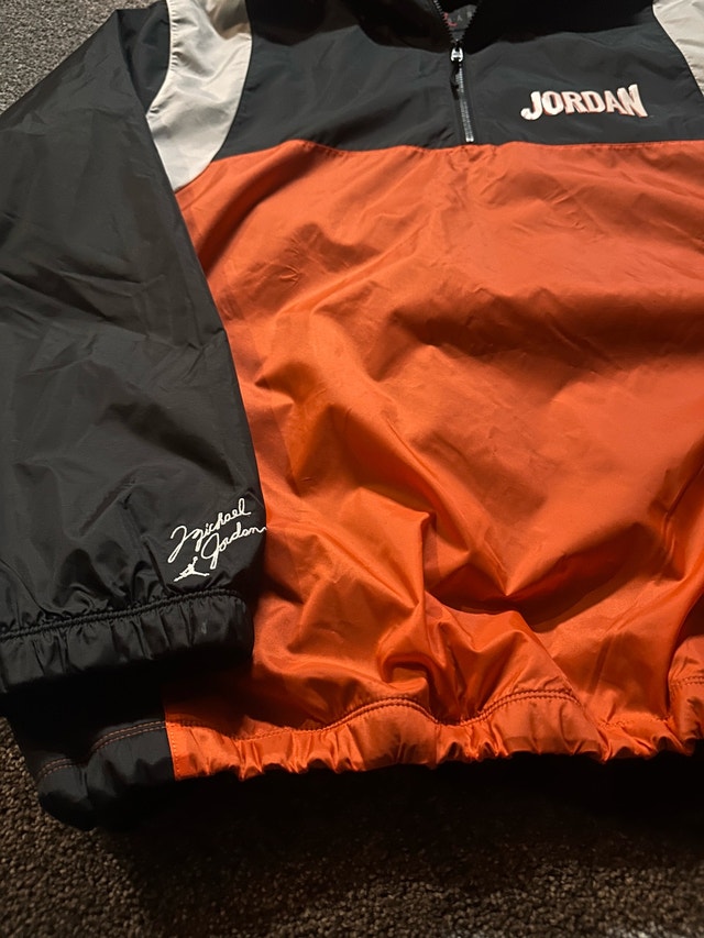 Air Jordan windbreaker jacket - photo 3