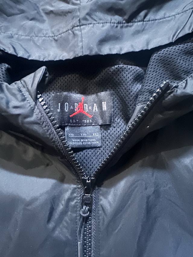 Air Jordan windbreaker jacket - photo 4