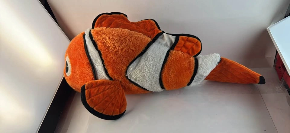 Official Disney Store Finding Nemo 18" Plush – Excellent Conditi - photo 3