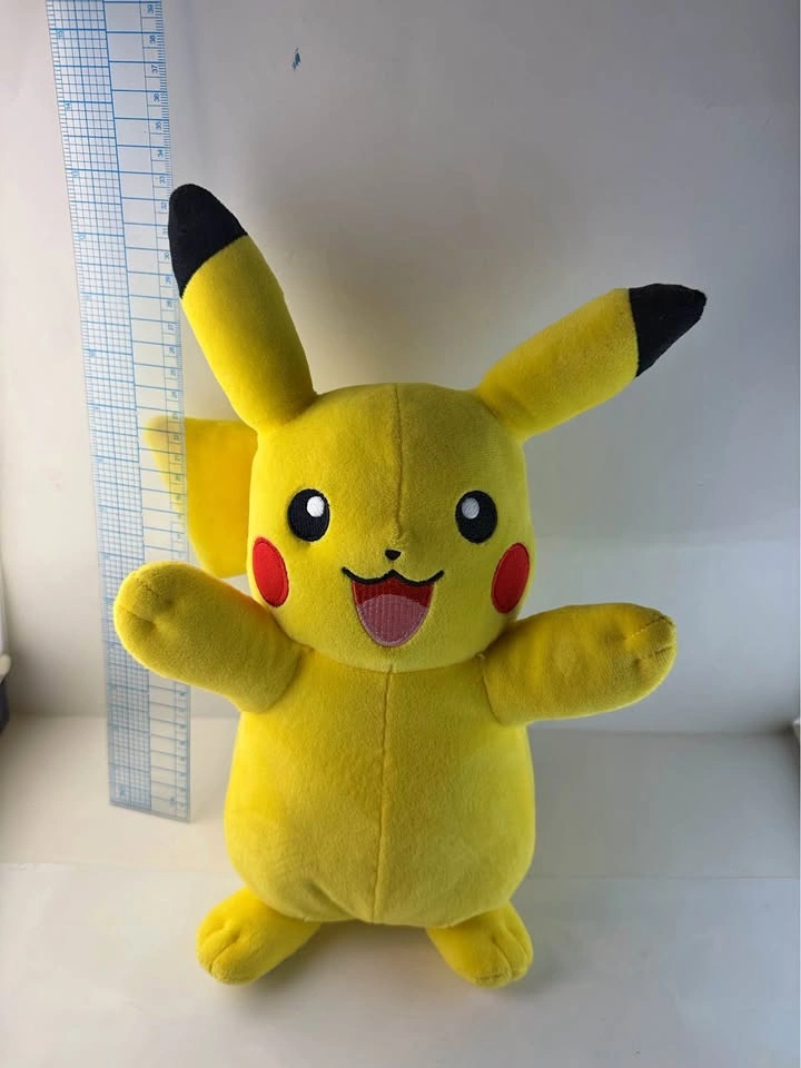 Interactive Pokémon Lights & Sounds Pikachu Plush