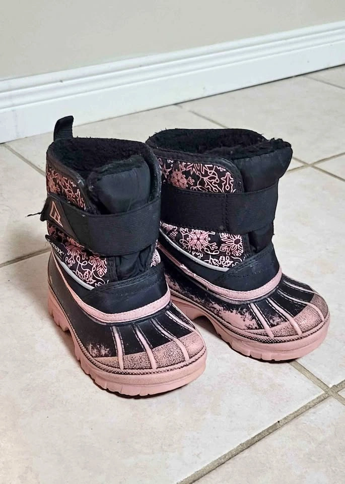 Winter boots toddler 7