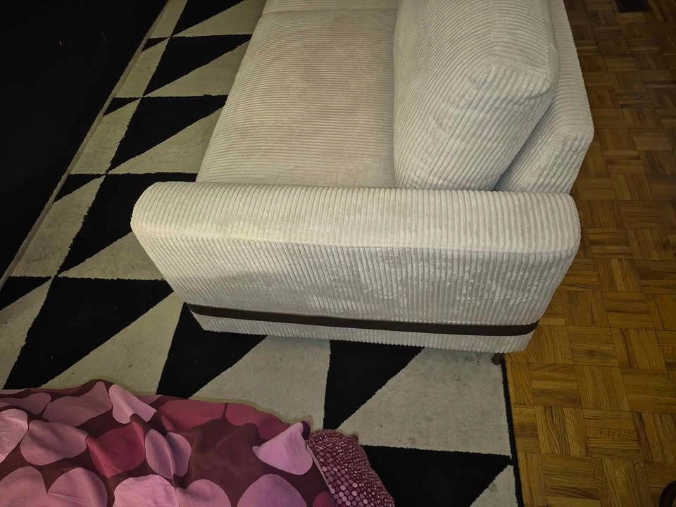 Sofa and Couch - photo 3
