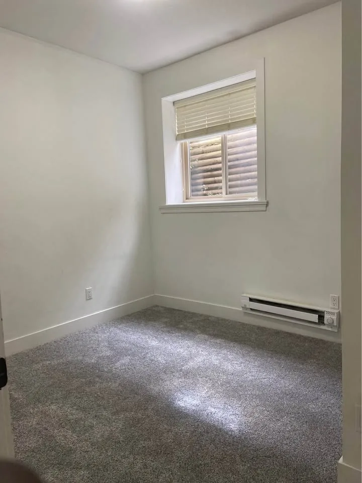 2 Beds 1 Bath - House image indicator(6)