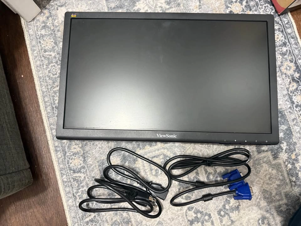 2 ViewSonic VA1917a 18.5" HD LED Backlit Display - photo 4