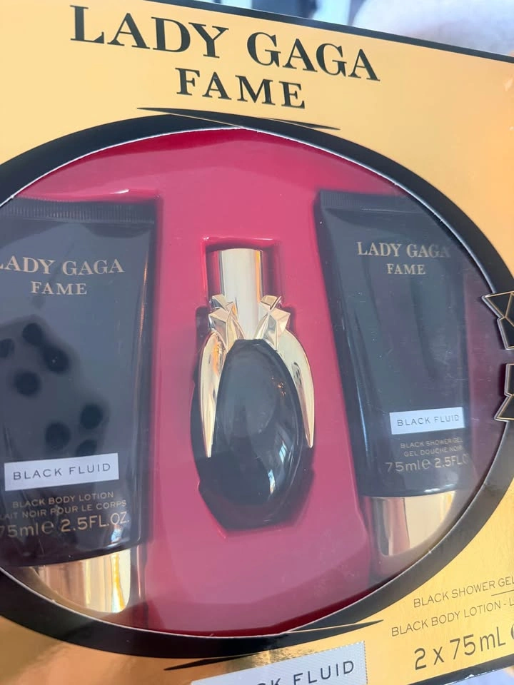 Lady Gaga Fame Black Fluid Fragrance Gift Set - photo 4