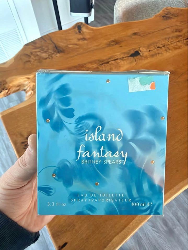 (RARE, DISCONTINUED) Britney Spears Island Fantasy Eau de Toilet
