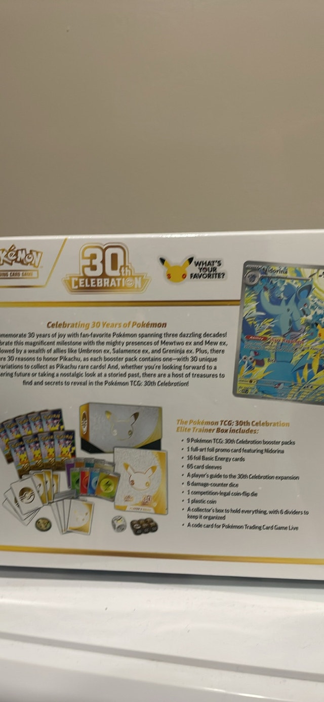 30th Anniversary Pokemon ETB - photo 3