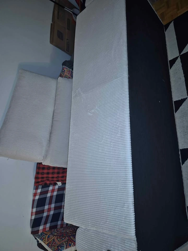 Sofa and Couch - photo 4