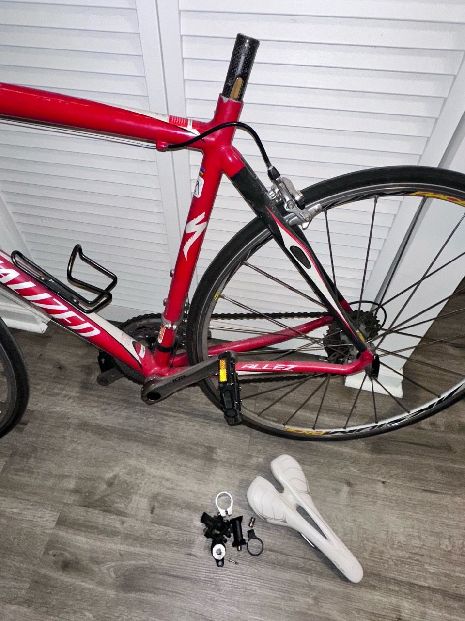 Specialized Allez Road Bike – All Original Components - photo 2