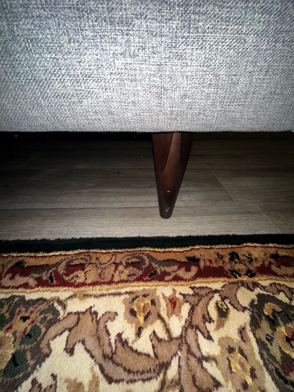 🛋️ Mid-Century Modern Grey Sofa - Crate & Barrel Petrie (86") - photo 4
