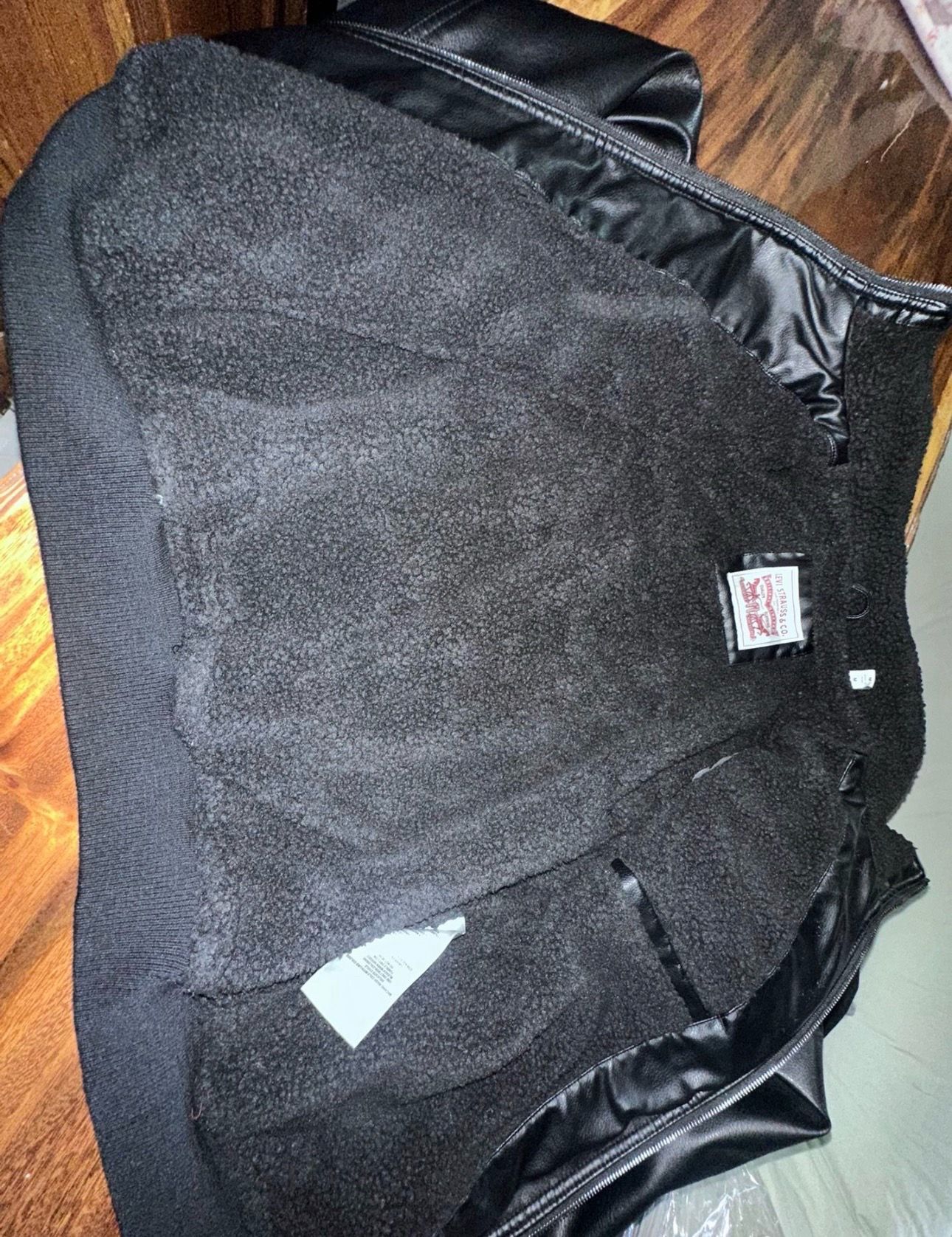 Levi’s Men's Sherpa Lined Faux Leather Aviator Bomber XL - photo 3