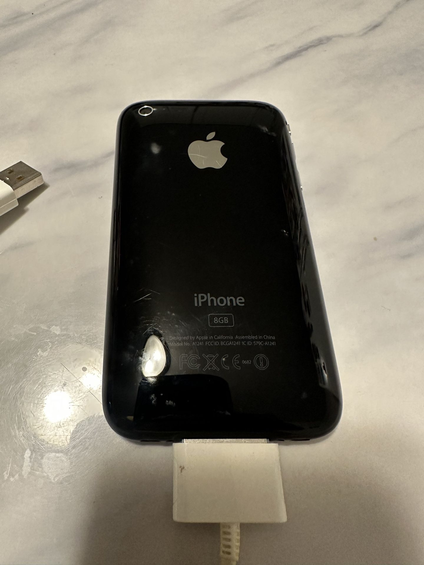 vintage Apple iPhone 3GS - photo 4