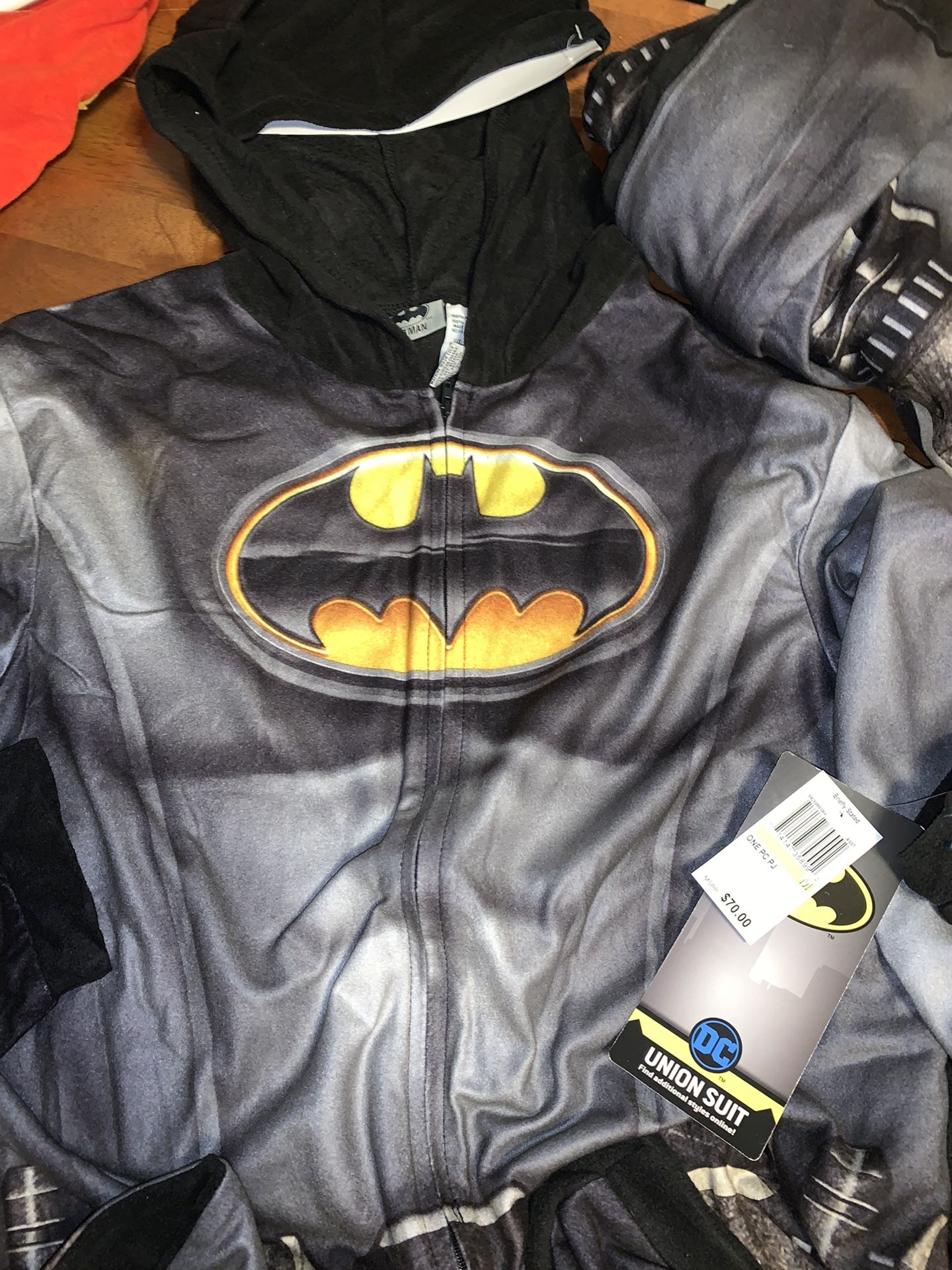 Lot of 6 Halloween Pajama Jumpsuits Sizes M and S - photo 3