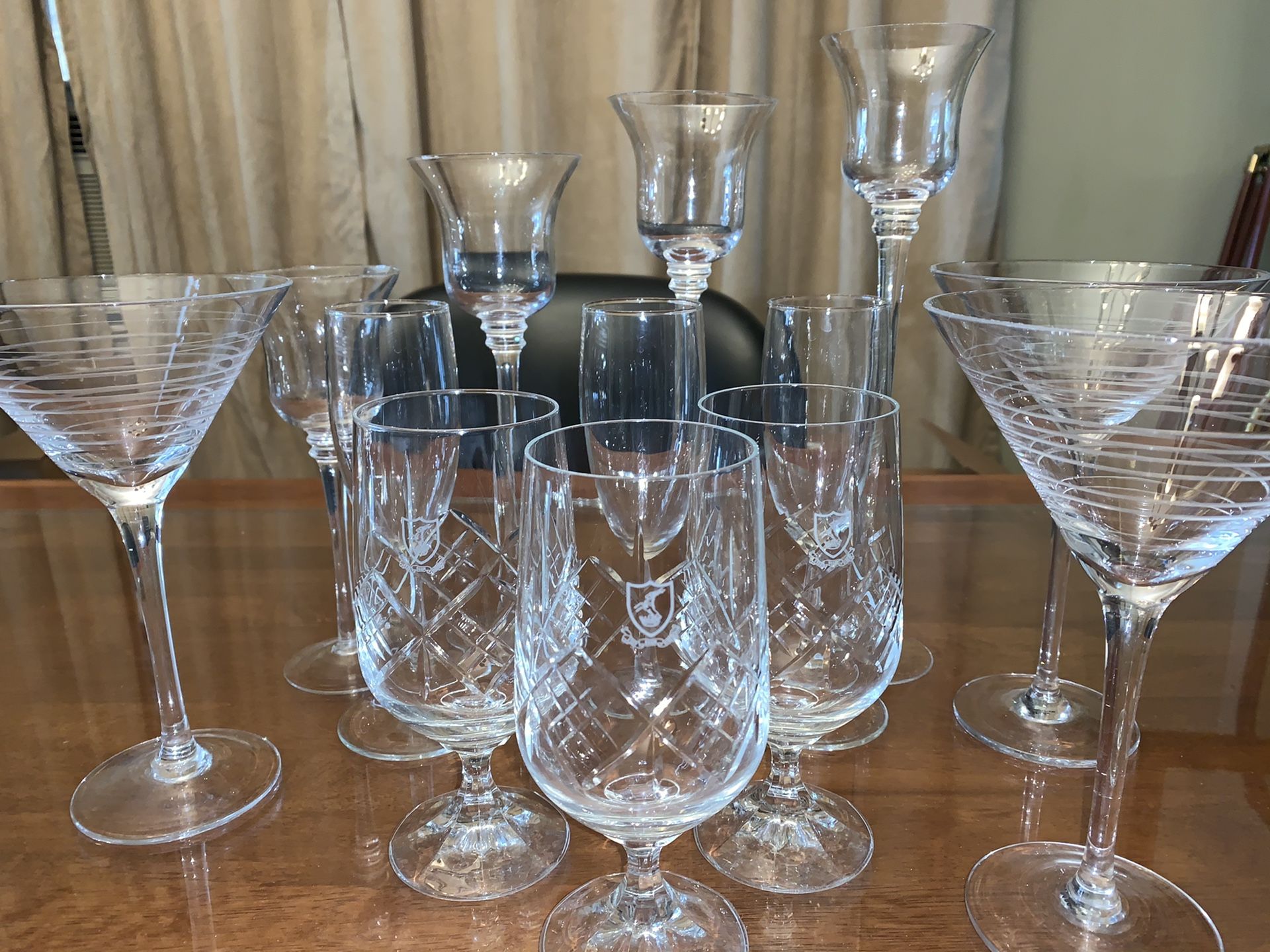 Lot of 13 cocktails glasses - photo 2