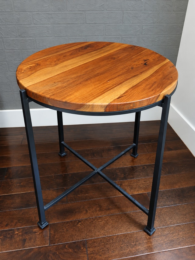 Wood Look Side Table with heavy metal leg