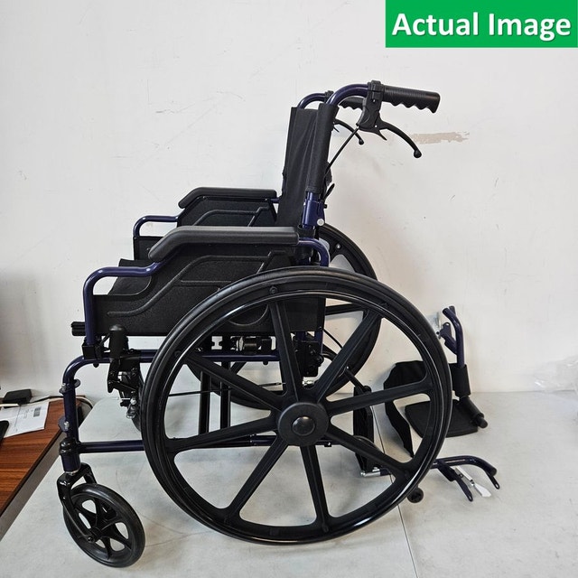 Foldable Lightweight Wheelchair with Swing Away Footrests - photo 5