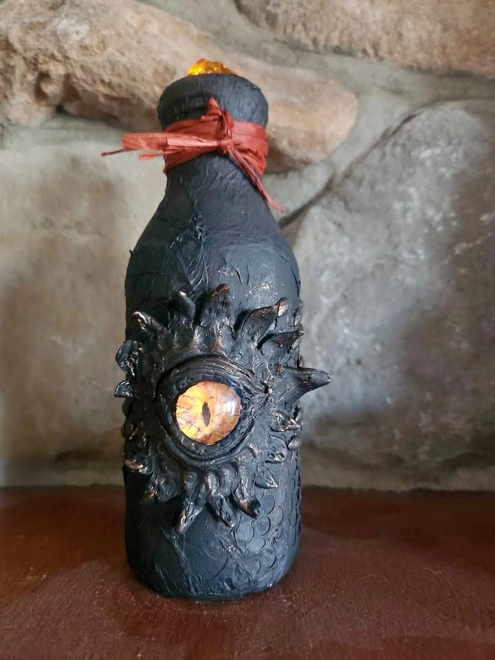 Dragon Eye Halloween Potion Bottle