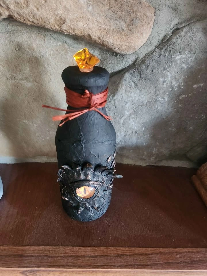 Dragon Eye Halloween Potion Bottle - photo 2
