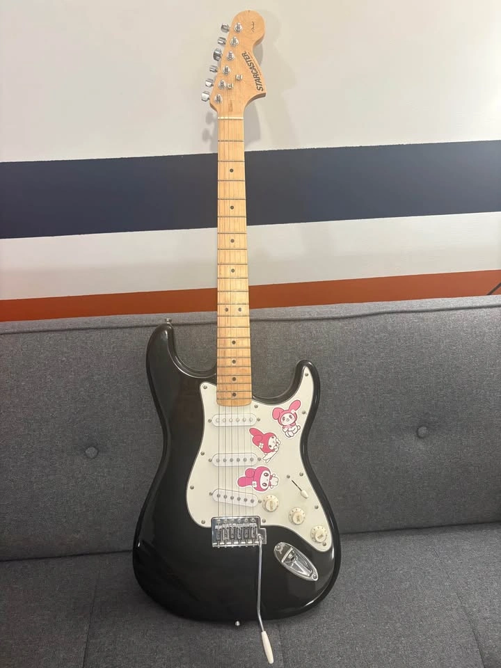 Starcaster + amp - photo 3