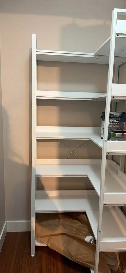 MOVING SALE White L-shaped shelf unit - photo 3