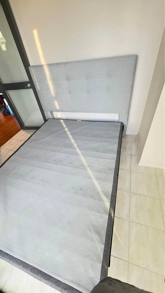 MOVING SALE Queen bed + mattress