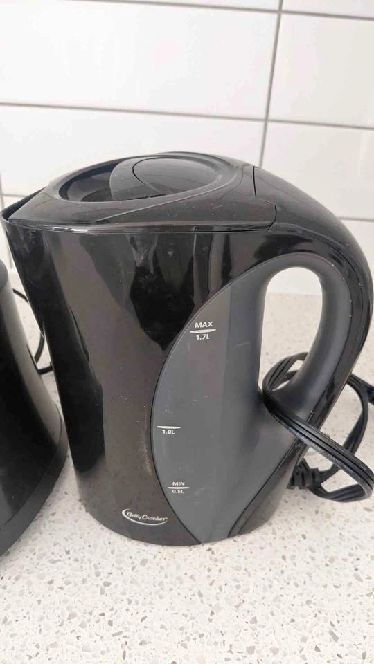 Betty Crocker Kettle