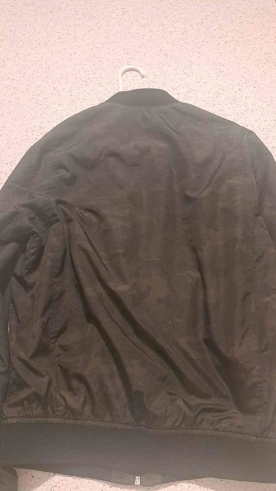 H&M Bomber Jacket and Sweatshirt Bundle - photo 2
