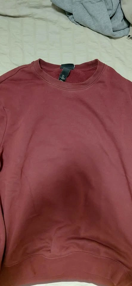 H&M Bomber Jacket and Sweatshirt Bundle - photo 4